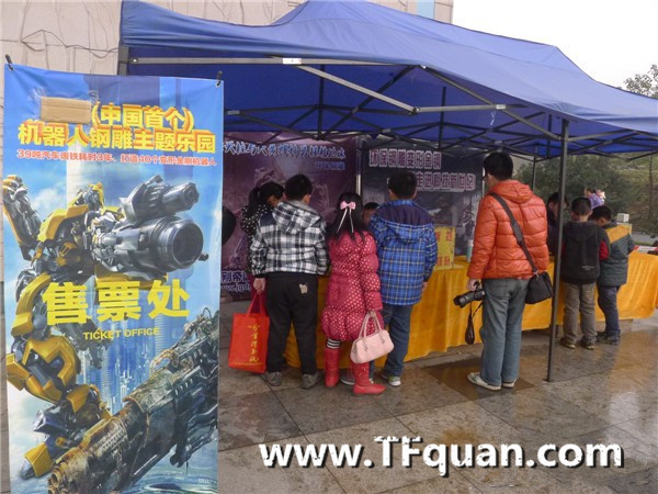 【新聞追蹤】變形金剛來宜賓了，40多個，全是由汽車廢棄零部件制造（轉）